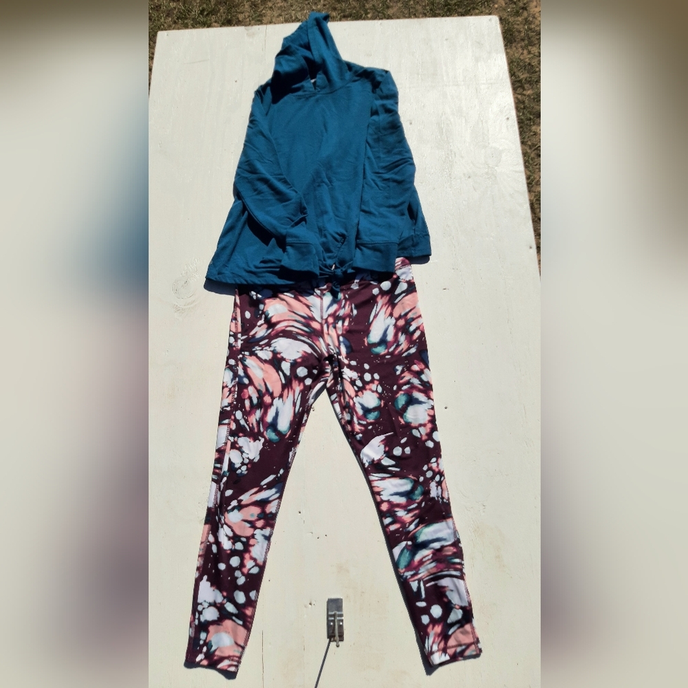 Zelos Women's L Hooded Sweatshirt And XL Full Length Leggings